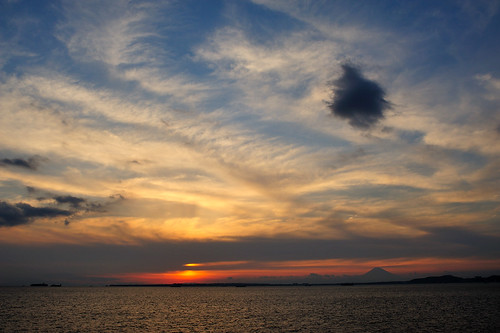 sunset japan 35mm evening twilight cruising 富士山 mtfuji tokyobay ferryboat futtsu 東京湾 nikond700 東京湾フェリー 20110305 黄昏刻 photowalkmtnokogiri20110305