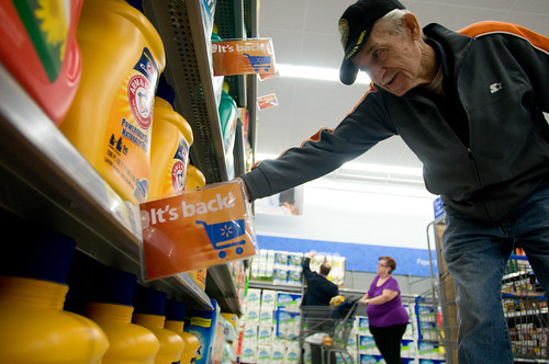 Walmart's "It's Back" Tags Direct Customer to a Detergent Reintroduced to Store