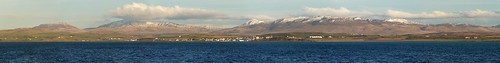 sea panorama mountains scotland an islay loch bruichladdich indaal taighosda