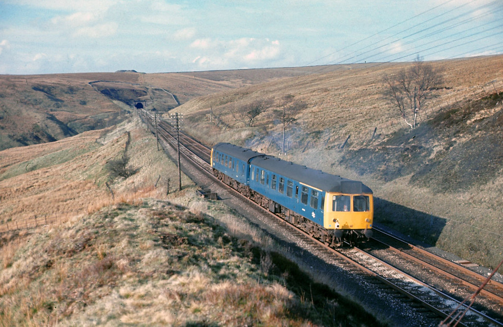 e Rise Hill Tunnel Class 113 Skipton to Carlisle April 68 J1269