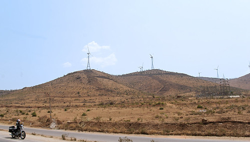 india windmills karnataka thunderbird chitradurga royalenfield windmillfarm 350cc nikond80 nikkor1801350mmf3556