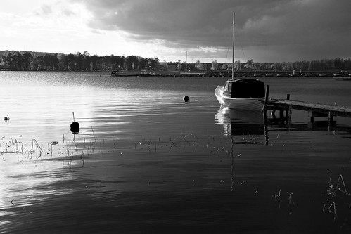 light sunset white lake black boat sailing sweden harbour sverige vättern karlsborg västergötland canonefs1785mmf456isusm canoneos7d