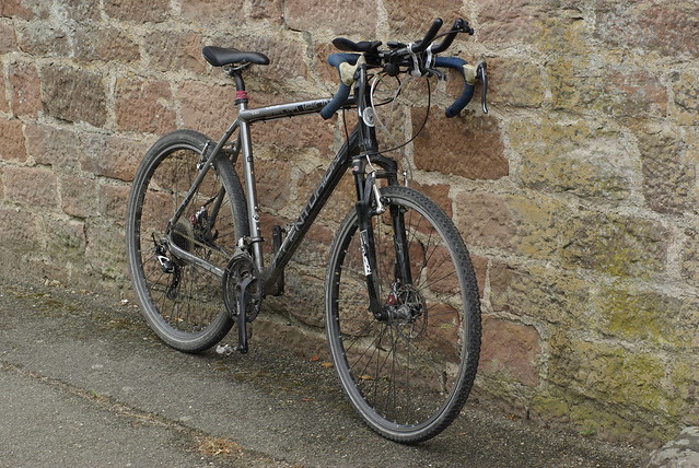 Vélo trafiqué… vtc-cyclo-cross-route-quadrifreins…  14540119684_5afdd0d41e_z