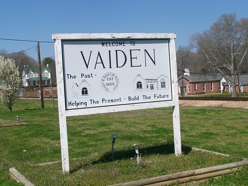 signs sign mississippi carrollcounty vaiden us51
