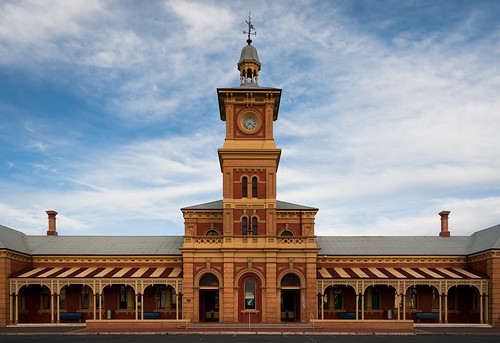 Grand old station (modified 2)