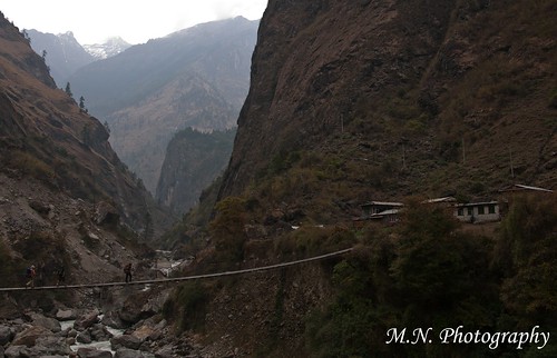 bridge nepal river village cross gorge כפר noam ussr נועם maoism kaligandaki גשר הרים קומוניזם kaligandakigorge aroundannapurnatrack מאואיסטים