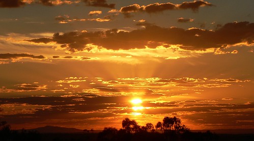 sunset day cloudy australia victoria onetreehill bendigo