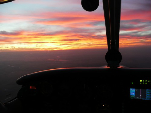 sunset night airplane flying aviation manitowoc
