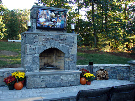 outdoor and patio tv 