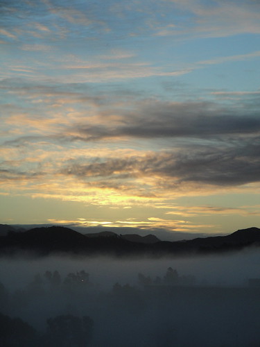 morning fog clouds sunrise dawn atmosphere foggymorning sonybuilding1