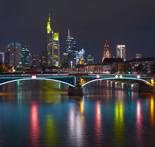 bridge water skyline night reflections lights blog hessen skyscrapers frankfurt frankfurtskyline