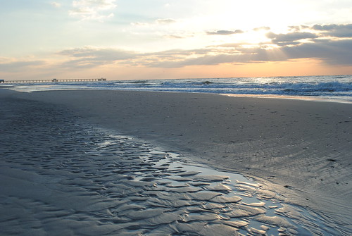 morning november beach gulfofmexico water sunrise coast al sand nikon waves alabama coastal shore gulfshores 2010 gulfcoast baldwincounty southbaldwin d3000 november2010 nikond3000