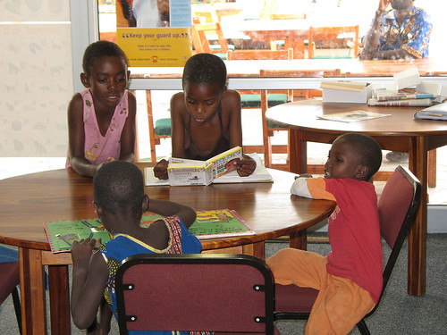 Eenhana Community Library