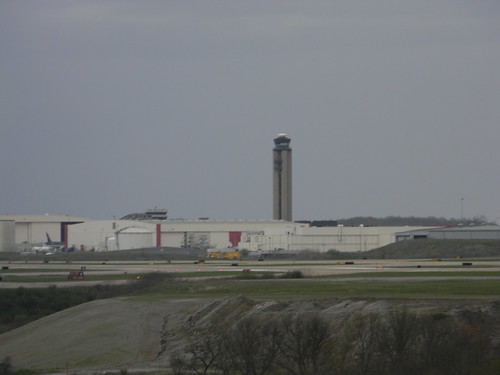 airport pit controltower kpit pittsburghinternationalairport pittsburghairport pittspurgh pittsburghcontroltower