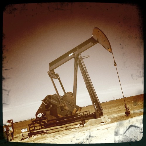 west landscape texas dry lamesa pump rig oil fields arid rigs llano estacado
