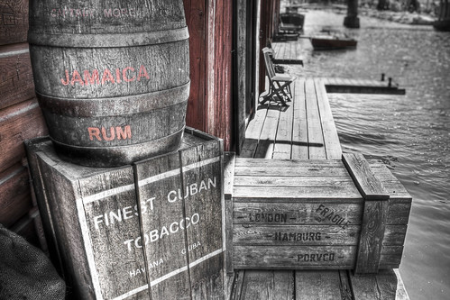 wood red river pier boat dock barrel platform warehouse jamaica rum cuban crate plank tobacco porvoo 500d handheldhdr stockhouse