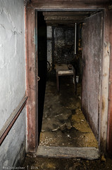 Abandoned Asylum - XL