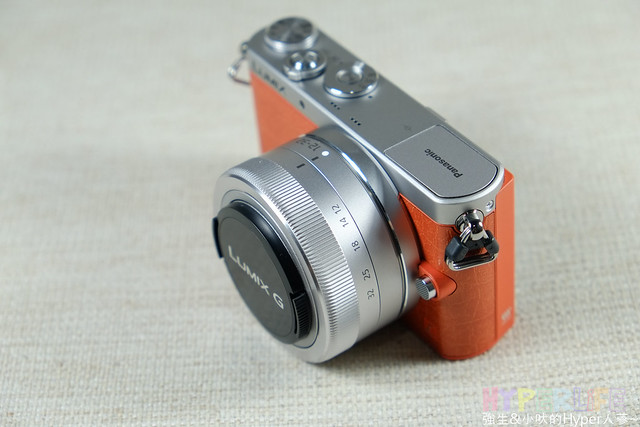 「開箱」Panasonic GM1 輕巧好攜帶、推薦父母親高畫素對焦快M43系統相機 @強生與小吠的Hyper人蔘~