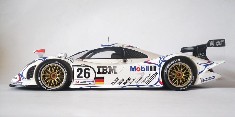 Spark 43LM98 1/43 PORSCHE 911 GT1 N°26 Vainqueur 24H Le Mans 1998 A McNish 