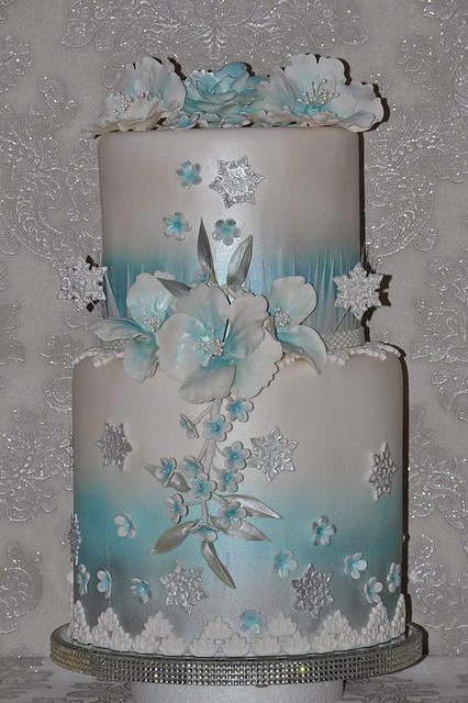 Cake by Danijela Krga of LIKE MY CAKE