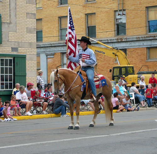 horse flag parade oldglory vanwert