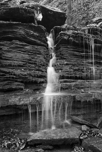 winter white black monochrome canon lens photography eos waterfall december zoom clayton wells arkansas usm cascade ef 1740mm 2010 f4l longpool img9232 40d