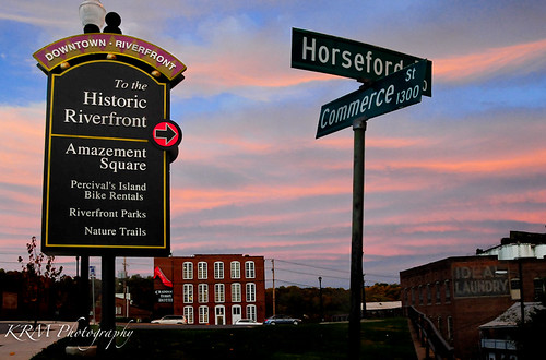 sunset signs virginia downtown lynchburg historicbuildings historicriverfront craddockterryhotel