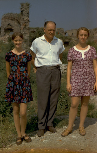 Dad and daughters