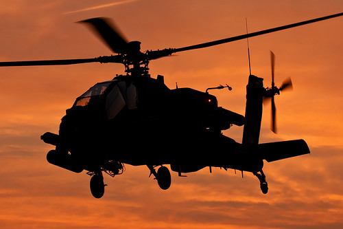 sunset canon eos apache airforce airbase luchtmacht gilzerijen rnlaf klu 100400 50d ah64d gzr