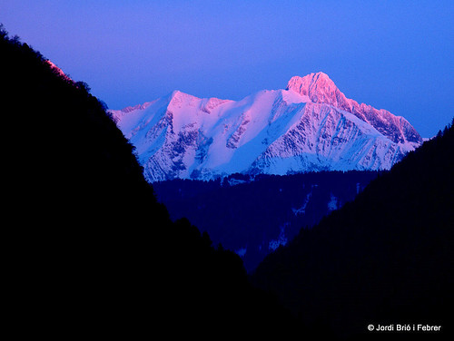 pink sunset mountain snow france alps sol alpes landscape snowy nieve rosa frança paisaje olympus montaña puesta francia muntanya neu nevado posta paisatge hautesavoie rhonealpes e510 nevat altasavoia giez flickraward jordibrio altasaboya flickraward5