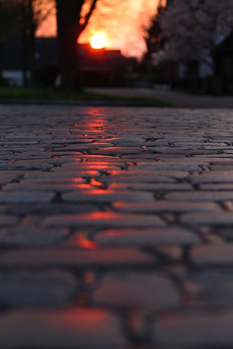 sunset sonnenuntergang kopfsteinpflaster cobblestonepavement
