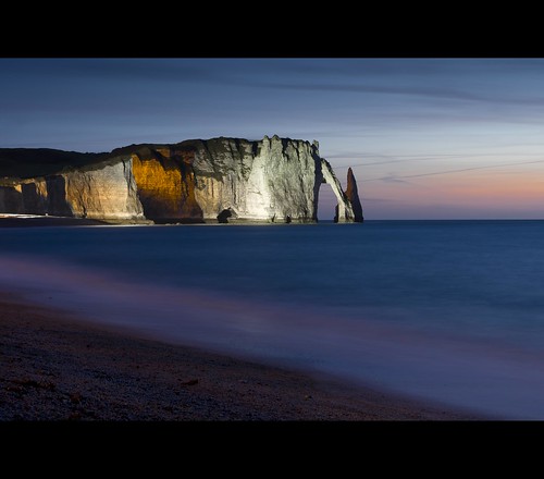 longexposure sunset france rocks cliffs normandie bluehour normandy falaise etretat étretat lamanche seinemaritime hautenormandie falaisedaval