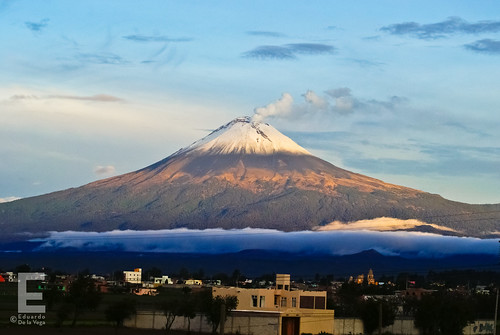 sunrise landscape mexico volcano cholula puebla popocatepetl volcanes iztaccihuatl