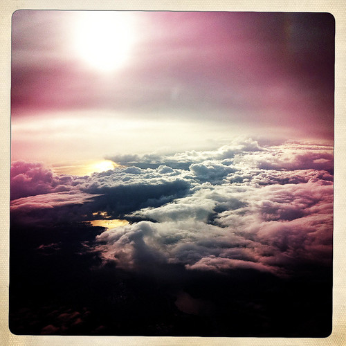 sun reflection clouds aviation aerial iphone4 iphoneography fromtheflightdeck hipstamatic