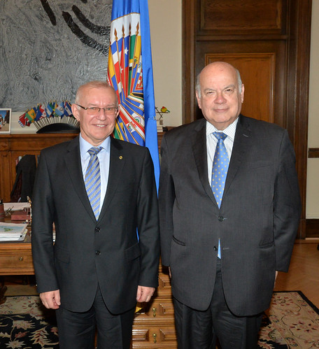 OAS Secretary General Meets with Vice Minister of Foreign Affairs of Lithuania