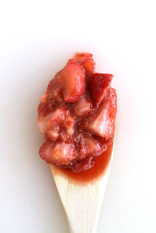rhubarb-strawberry curd