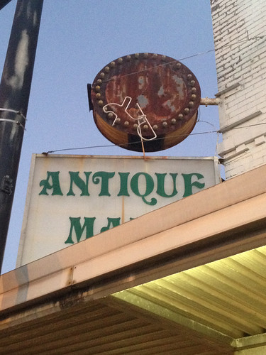 attalla alabama antiquemall drugstore pharmacy rx rusty neon