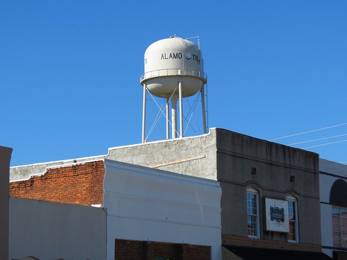 town downtown tennessee watertower alamo crockettcounty