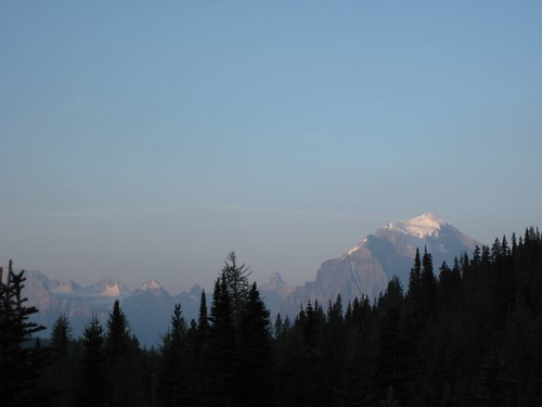 hiking backpacking banff banffnationalpark canadianrockies mounttemple sk5 skokilakestrail