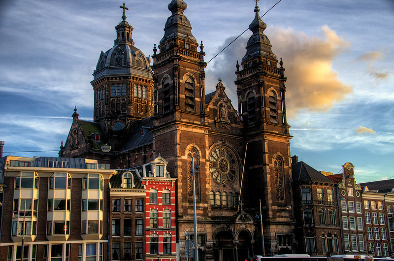 Basilica of St.Nicholas Amsterdam的圖片搜尋結果