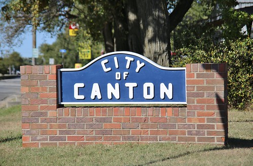 2016 welcometo sign kansas ks canton