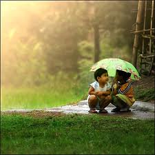kids under the umbrella
