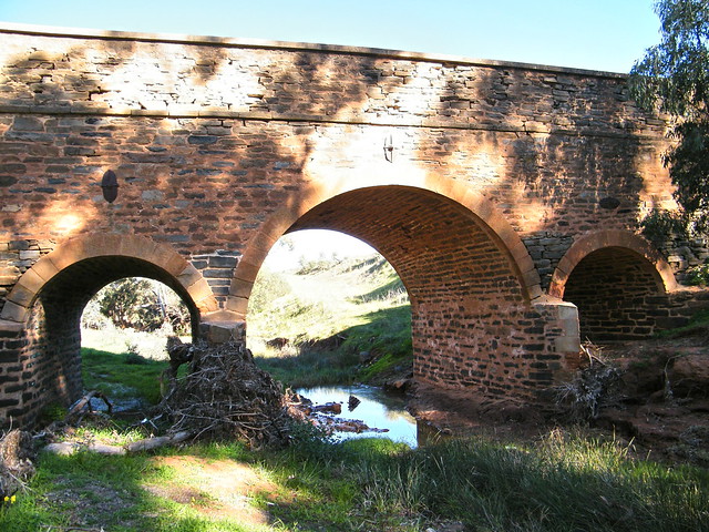 Old 1857 triple arch stone bridge on outskirts of Kapunda South Australia. This' was the main road into Kapunda in 19th century.