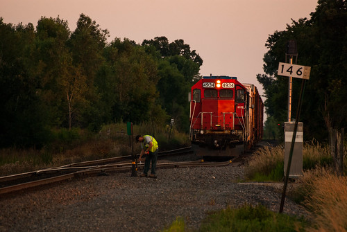 railroad sunset train gtw canadiannational