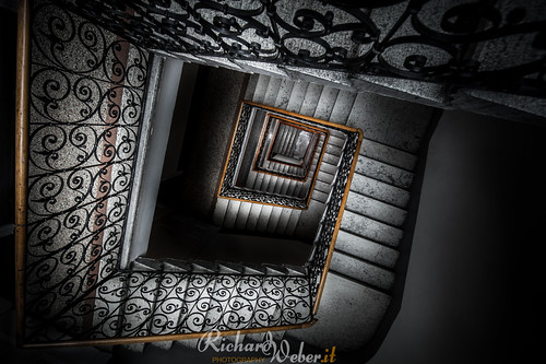 Spiral point 30nine.. by Rizzoweb