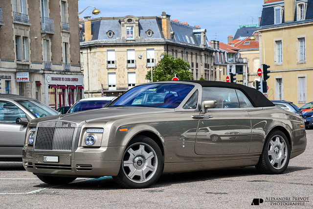 Image of Rolls-Royce Phantom Drophead Coupé