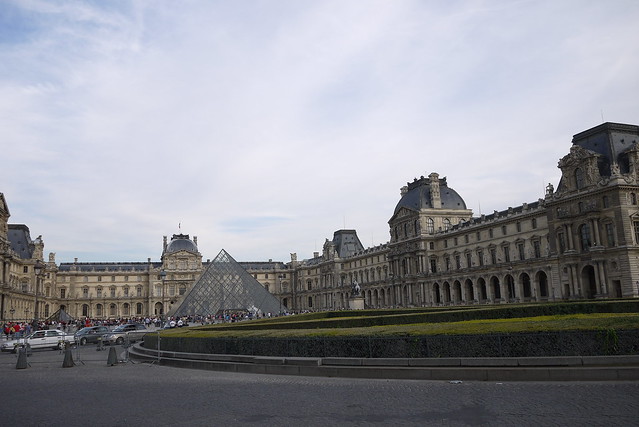 「法國巴黎」必玩景點：巴黎聖母院/羅浮宮/協和廣場/聖心堂/凱旋門/新凱旋門 @強生與小吠的Hyper人蔘~