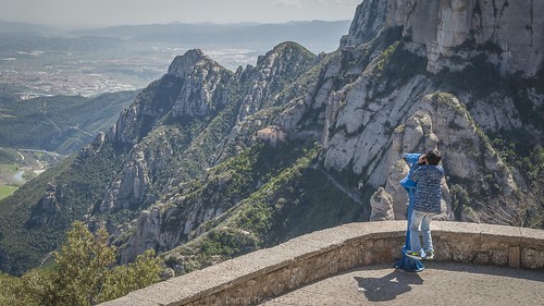 boy españa mountain abbey spain child catalonia montserrat cataluña montañas испания montserratabbey httpwwwdmitryphoto