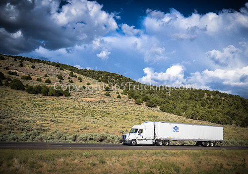 usa truck utah unitedstates transport semi transportation heavyequipment freight trucking 18wheeler tractortrailer bigrig commercialvehicle