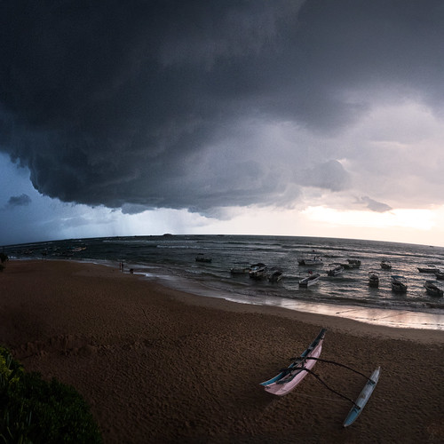 beach rain clouds square boats fishing stitch lka sri lanka thunderstorm srilanka galle hikkaduwa camerasonyrx100